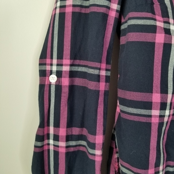 Crown & Ivy Pink/Navy/White Plaid Button Down Long Sleeve Shirt Size S - Picture 11 of 11
